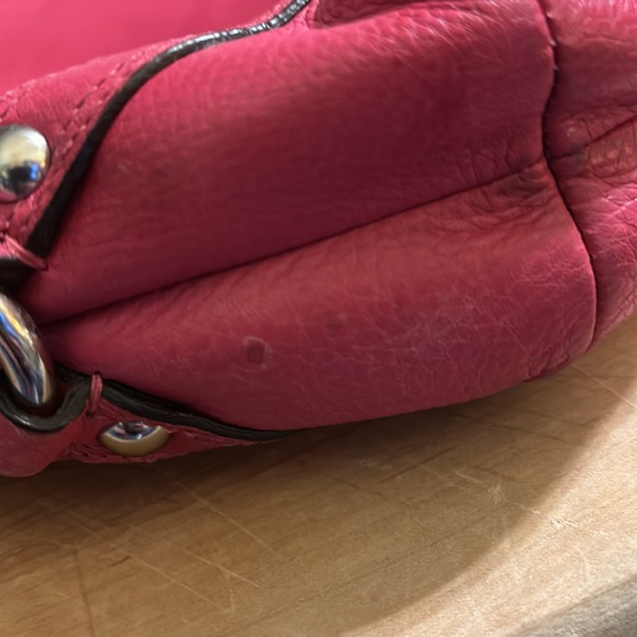 Coach shoulder handbag—red and pinkish color—good condition NO rips or Tears - Picture 12 of 16